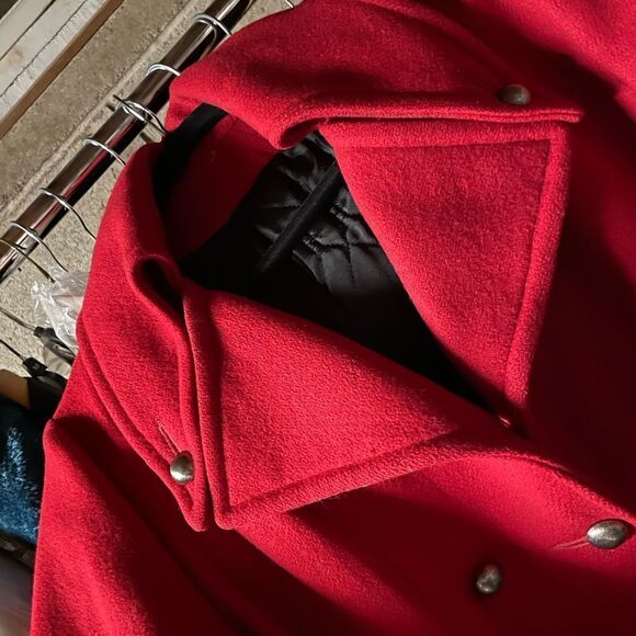Vintage red wool double breasted coat    - Picture 3 of 3